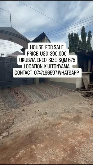 Nyumba inauzwa Kijitonyama, Dar Es Salaam (675 sqm) Nyumba inauzwa Kijitonyama, Dar Es Salaam (675 sqm)