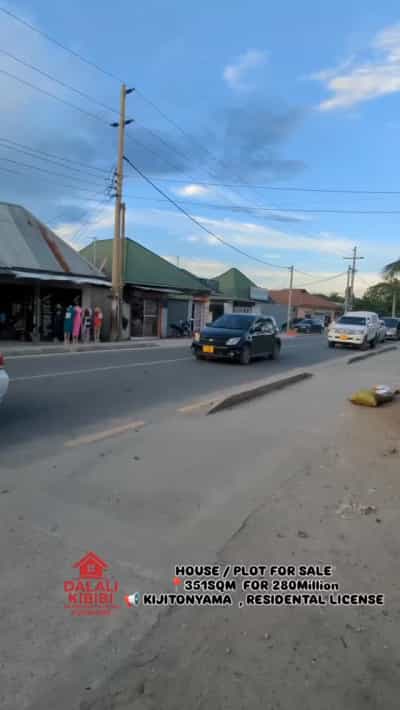 Nyumba inauzwa Kijitonyama, Dar Es Salaam (351 sqm)