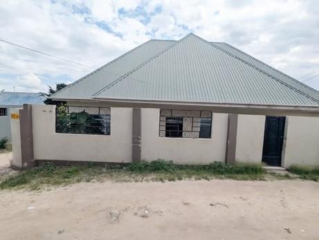 1 Bedroom House for Rent in Kimara Stopover, Dar Es Salaam