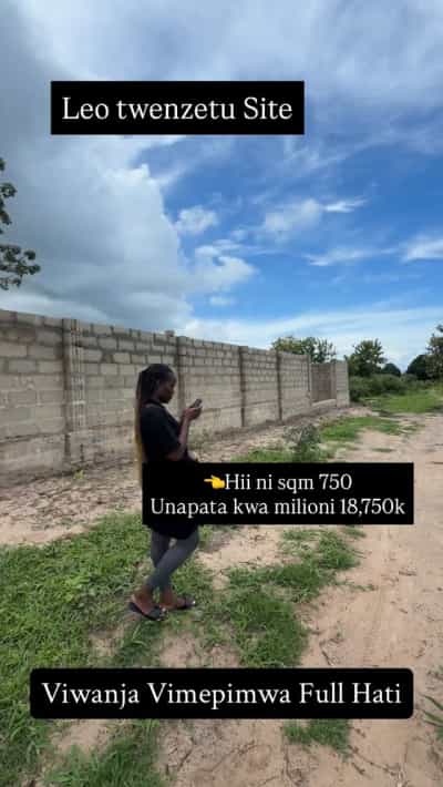 Kiwanja kinauzwa Kerege Beach, Pwani (600 sqm)