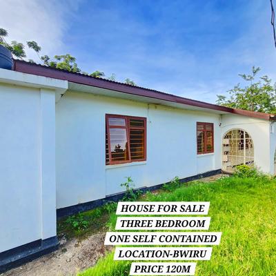 Nyumba ya vyumba vitatu inauzwa Bwiru, Mwanza (700 sqm)