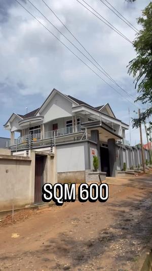 Kiwanja kinauzwa Madale Kwa Kawawa, Dar Es Salaam sqm 600