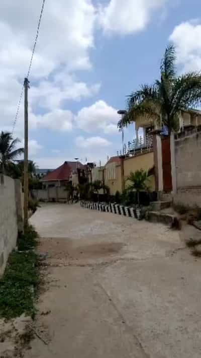 Nyumba ya vyumba vitatu inauzwa Kinyerezi Kifuru Mwazo Mugumu, Dar Es Salaam Nyumba ya vyumba vitatu inauzwa Kinyerezi Kifuru Mwazo Mugumu, Dar Es Salaam