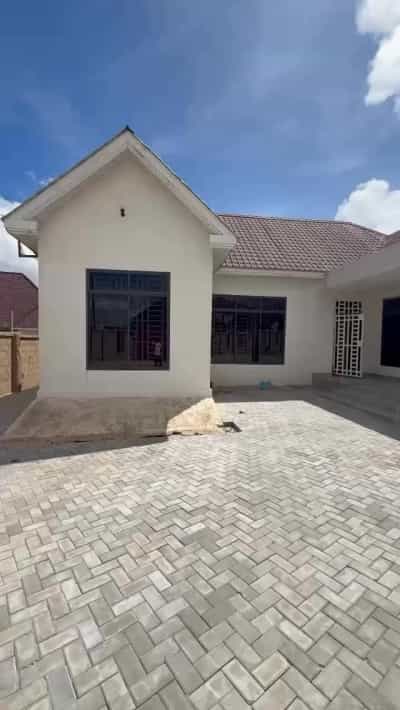 Apartment ya vyumba viwili inapangishwa Mkalama, Morogoro Apartment ya vyumba viwili inapangishwa Mkalama, Morogoro