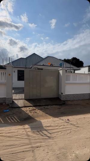 Apartment ya vyumba vitatu inapangishwa Ununio Beach, Dar Es Salaam