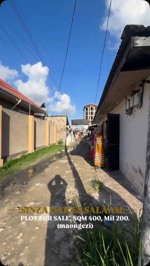 Nyumba inauzwa Sinza, Dar Es Salaam (400 sqm) Nyumba inauzwa Sinza, Dar Es Salaam (400 sqm)