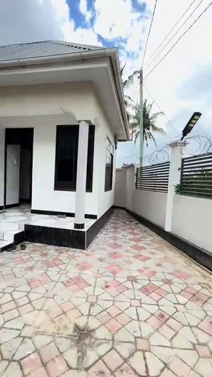 Apartment ya chumba kimoja inapangishwa Tabata Segerea Kwa Bib, Dar Es Salaam Apartment ya chumba kimoja inapangishwa Tabata Segerea Kwa Bib, Dar Es Salaam