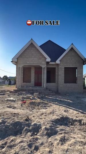Nyumba ya vyumba vinne inauzwa Nkuhungu, Dodoma (600 sqm)