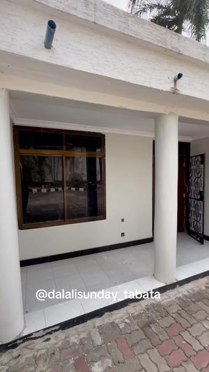 Apartment ya vyumba vitatu inapangishwa Tabata Segerea Stand, Dar Es Salaam Apartment ya vyumba vitatu inapangishwa Tabata Segerea Stand, Dar Es Salaam