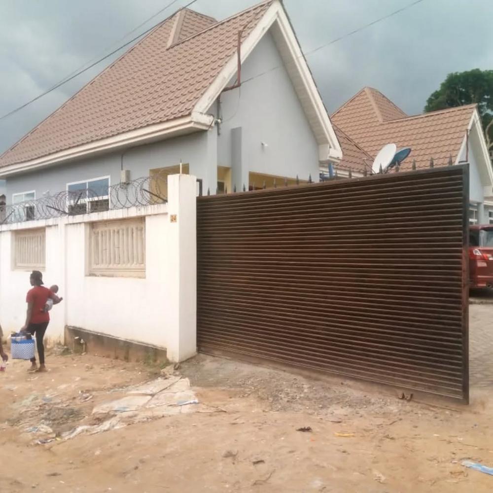 media -8 media -8