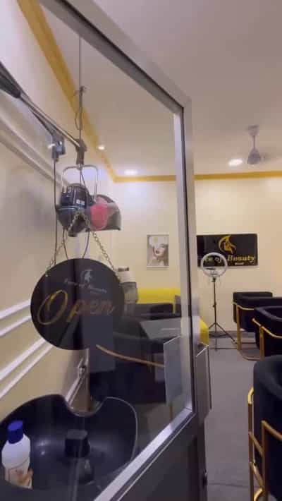 Salon inauzwa Mlimani City, Dar Es Salaam