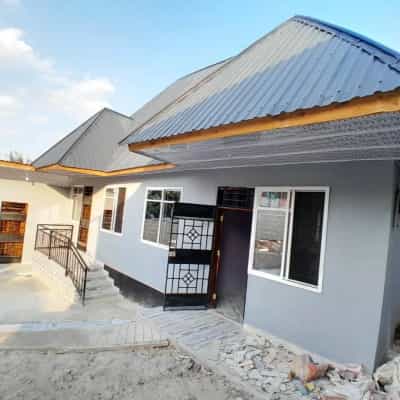 Apartment ya vyumba viwili inapangishwa Kimara Suka, Dar Es Salaam Apartment ya vyumba viwili inapangishwa Kimara Suka, Dar Es Salaam