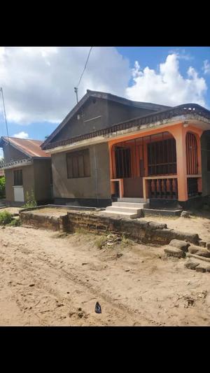 4 Bedrooms House for Sale in Rangi Tatu, Mbagala, Dar Es Salaam 4 Bedrooms House for Sale in Rangi Tatu, Mbagala, Dar Es Salaam