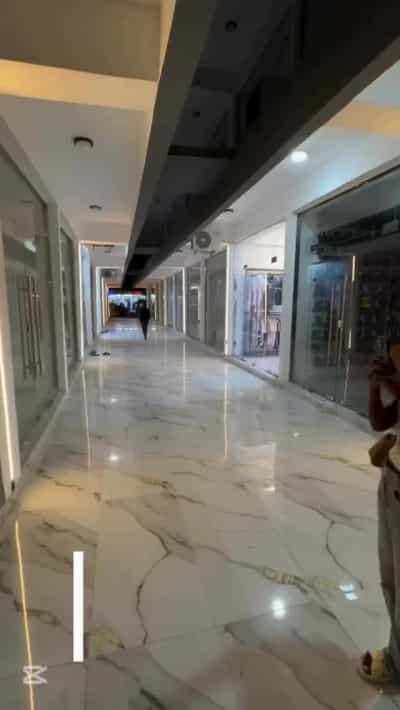 Duka linapangishwa Mwenge, Dar Es Salaam