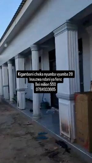Nyumba ya vyumba 28 inauzwa Kigamboni Cheka, Dar Es Salaam (2000 sqm)