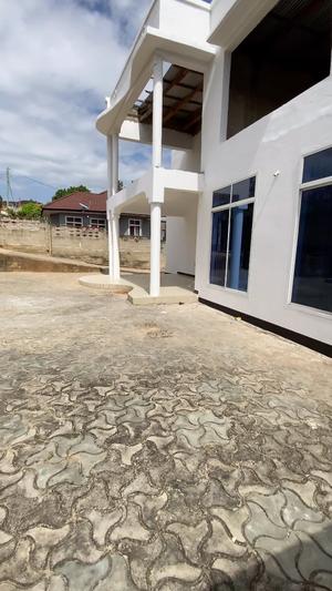 3 Bedrooms House for Rent in Goba Magorofan, Dar Es Salaam