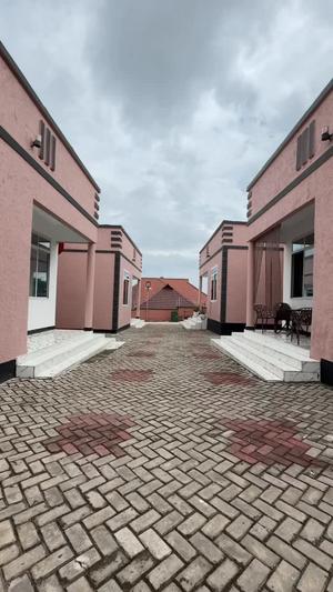 Nyumba/Apartment ya vyumba viwili inapangishwa Kibada, Dar Es Salaam Nyumba/Apartment ya vyumba viwili inapangishwa Kibada, Dar Es Salaam