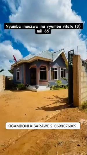 5 Bedrooms House for Sale in Kisarawe 2 Kigamboni, Dar Es Salaam (400 sqm) 5 Bedrooms House for Sale in Kisarawe 2 Kigamboni, Dar Es Salaam (400 sqm)