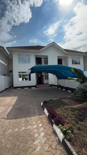 4 Bedrooms House for Rent in Mbezi Beach, Dar Es Salaam 4 Bedrooms House for Rent in Mbezi Beach, Dar Es Salaam