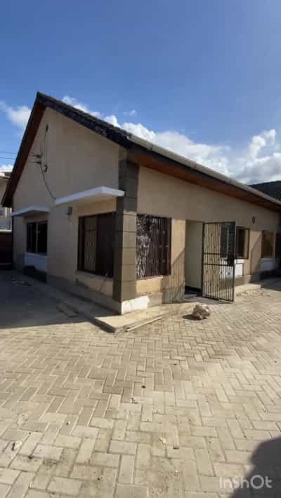 Apartment ya vyumba vitatu inapangishwa Kijitonyama, Dar Es Salaam