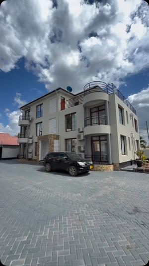 Apartment (Furnished) ya vyumba viwili inapangishwa Mbezi Beach, Dar Es Salaam Apartment (Furnished) ya vyumba viwili inapangishwa Mbezi Beach, Dar Es Salaam