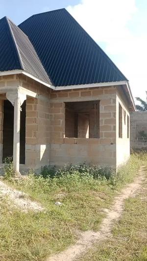 Nyumba ya vyumba vitatu inauzwa Chanika Nyeburu, Dar Es Salaam Nyumba ya vyumba vitatu inauzwa Chanika Nyeburu, Dar Es Salaam
