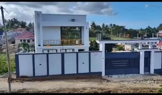 Nyumba (Furnished) inauzwa Goba, Dar Es Salaam (601 sqm)