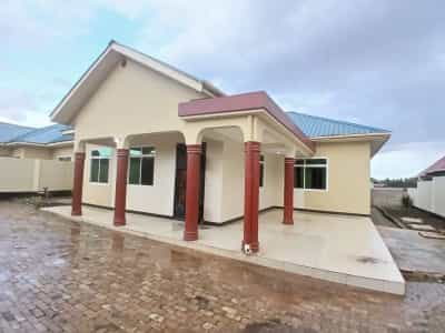 Nyumba ya vyumba vitatu inapangishwa TABATA KINYEREZI MWISHO, Dar Es Salaam Nyumba ya vyumba vitatu inapangishwa TABATA KINYEREZI MWISHO, Dar Es Salaam