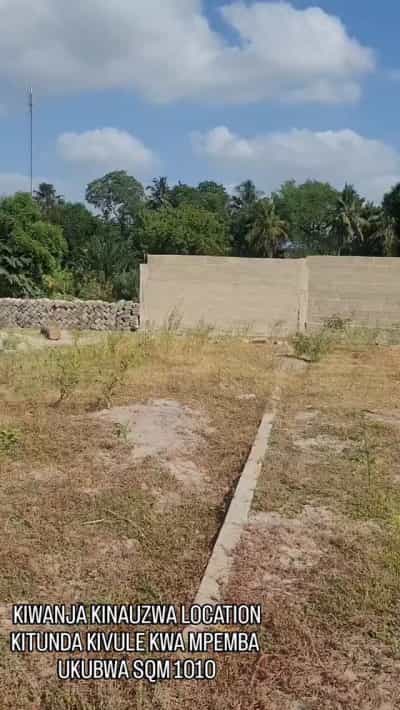 Plot for sale in Kitunda, Dar Es Salaam Plot for sale in Kitunda, Dar Es Salaam