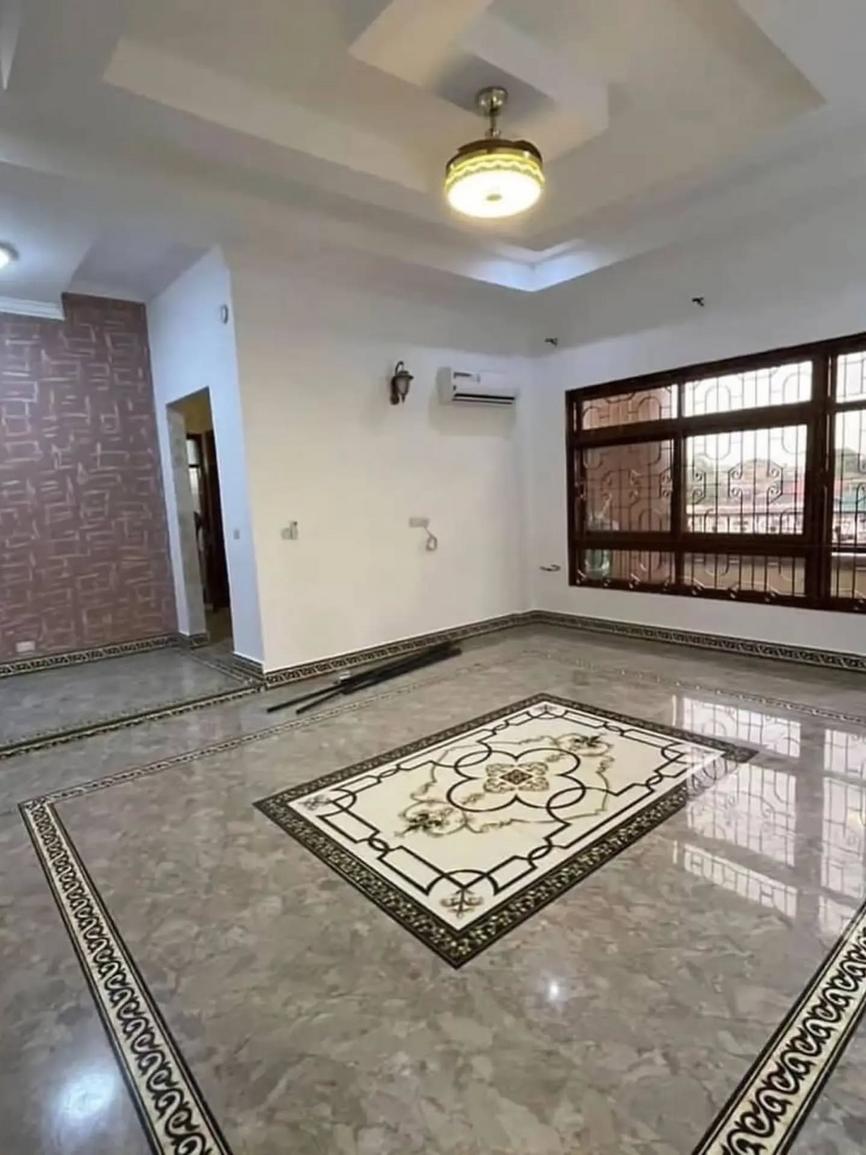 media -3 media -3