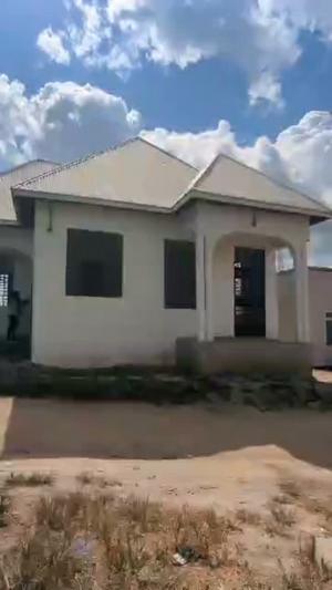 Nyumba ya vyumba vitatu inauzwa Mbezi Malamba Mawili, Dar Es Salaam