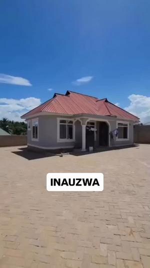3 Bedrooms House for Sale in Madale Mivumoni, Dar Es Salaam (500 sqm)