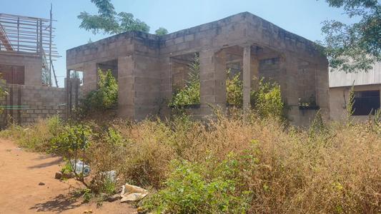 Nyumba ya vyumba vitatu inauzwa Buhongwa, Mwanza (400 sqm)