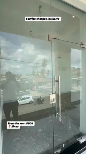 Duka linapangishwa Sinza, Dar Es Salaam