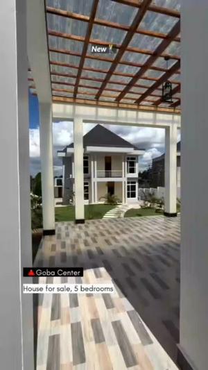 Nyumba ya vyumba vitano inauzwa Goba Center, Dar Es Salaam (1000 sqm) Nyumba ya vyumba vitano inauzwa Goba Center, Dar Es Salaam (1000 sqm)