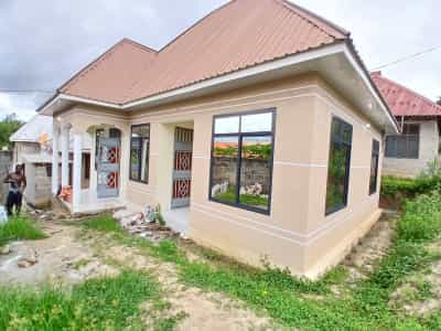 3 Bedrooms House for Rent in Tabata Kinyerezi Zabikha Songasi, Dar Es Salaam