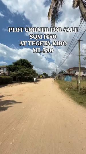 Kiwanja kinauzwa Tegeta Kibo, Dar Es Salaam sqm 1450