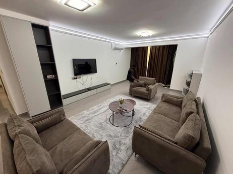 Apartment (Furnished) ya vyumba vitatu inapangishwa Oysterbay, Dar Es Salaam Apartment (Furnished) ya vyumba vitatu inapangishwa Oysterbay, Dar Es Salaam