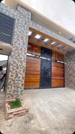 Nyumba ya vyumba vitano inauzwa Kibugumo, Dar Es Salaam Nyumba ya vyumba vitano inauzwa Kibugumo, Dar Es Salaam