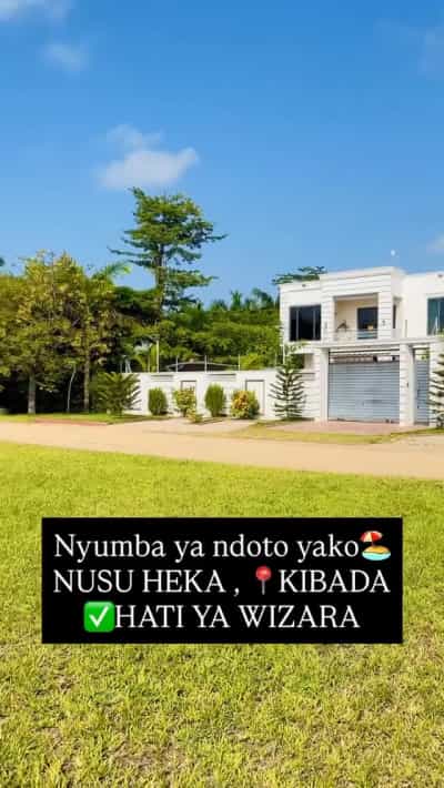 Nyumba inauzwa Kibada, Dar Es Salaam (0.5 acre)