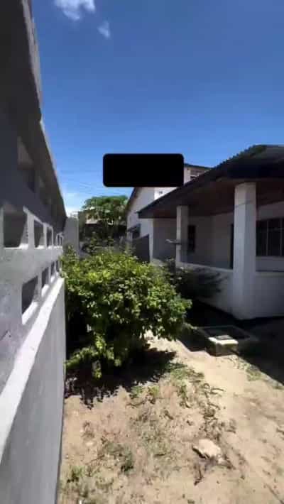 Nyumba inauzwa Kijitonyama, Dar Es Salaam (700 sqm)