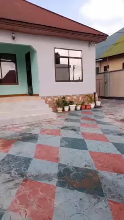 Nyumba ya vyumba vitatu inapangishwa Mbeya