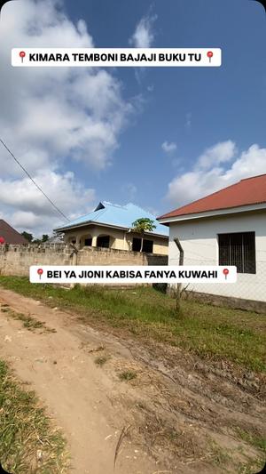 Nyumba ya vyumba viwili inauzwa Wazo Bwawani Msigani, Dar Es Salaam (400 sqm) Nyumba ya vyumba viwili inauzwa Wazo Bwawani Msigani, Dar Es Salaam (400 sqm)
