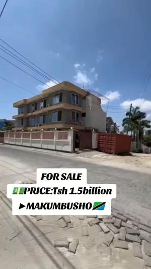 Nyumba ya vyumba vitatu inauzwa Makumbusho, Dar Es Salaam (371 sqm) Nyumba ya vyumba vitatu inauzwa Makumbusho, Dar Es Salaam (371 sqm)