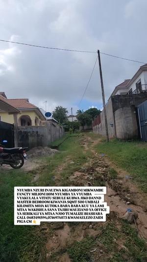 Nyumba ya vyumba vitatu inauzwa Mikwambe, Dar Es Salaam (500 sqm)