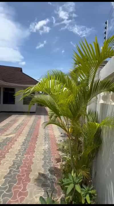 4 Bedrooms House for Rent in Ununio, Dar Es Salaam 4 Bedrooms House for Rent in Ununio, Dar Es Salaam