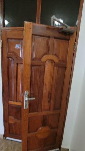 Apartment ya vyumba vitatu inapangishwa Kariakoo Street, Dar Es Salaam