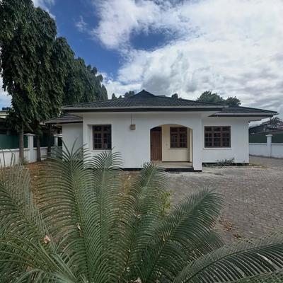 Nyumba ya vyumba vinne inapangishwa Kawe Beach, Dar Es Salaam Nyumba ya vyumba vinne inapangishwa Kawe Beach, Dar Es Salaam
