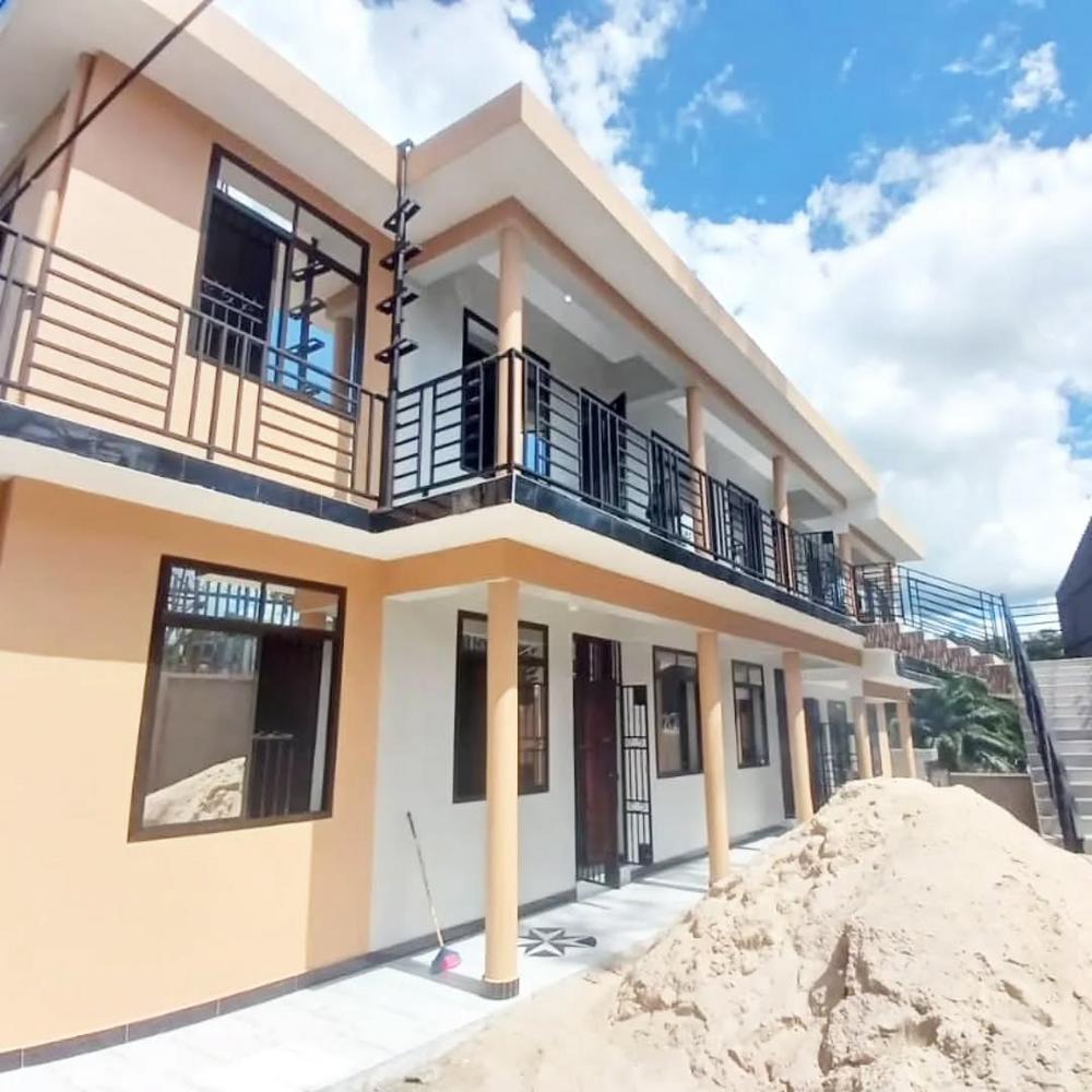  media -1
