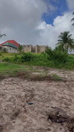Viwanja vinauzwa Kisemvule, Pwani (224 sqm)